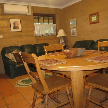 Bentwood Olive Grove Accommodation Greenough Bagian luar foto
